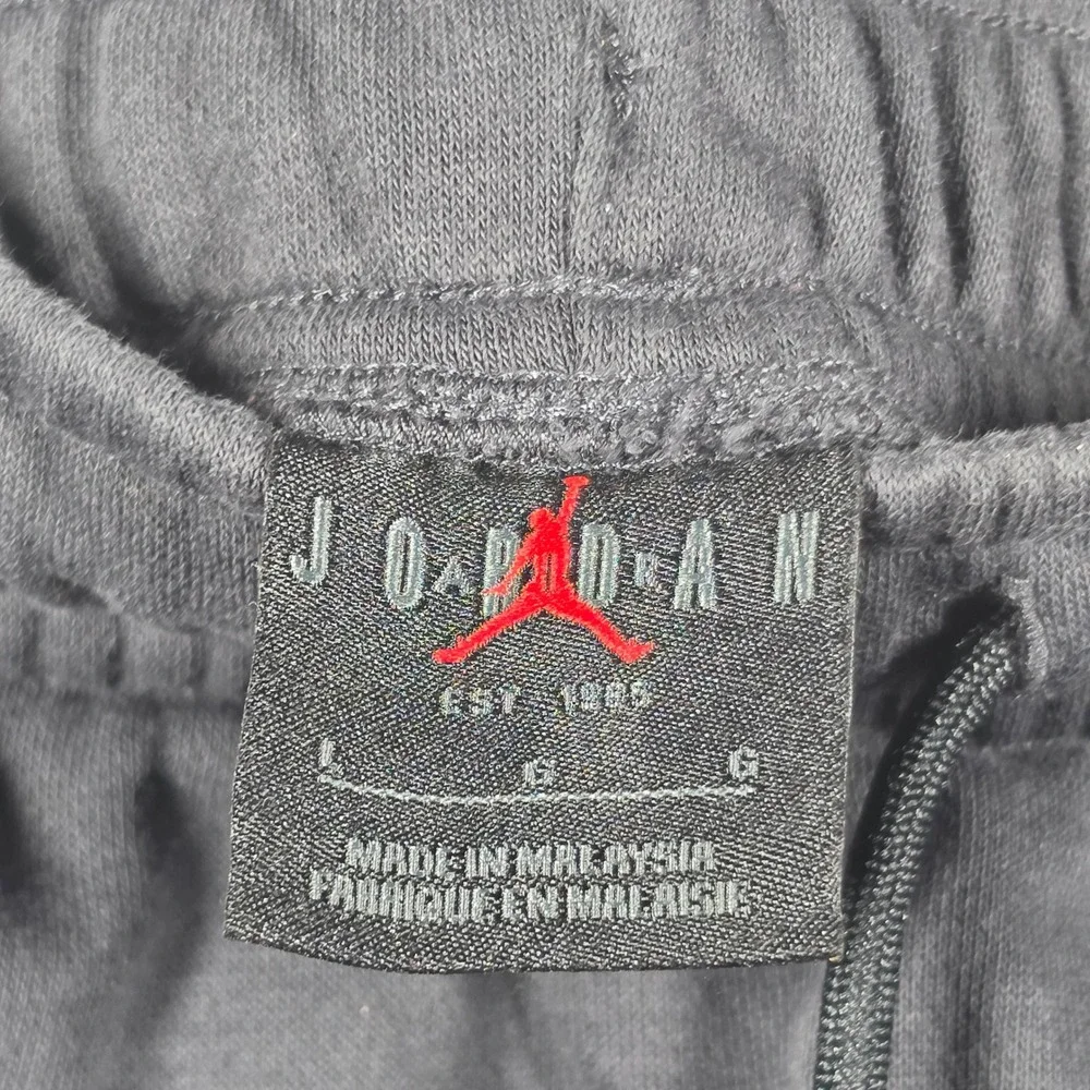 Jordan Basketball Shorts Mens Large Drawstrings Graphic Fleece Jumpman Black
